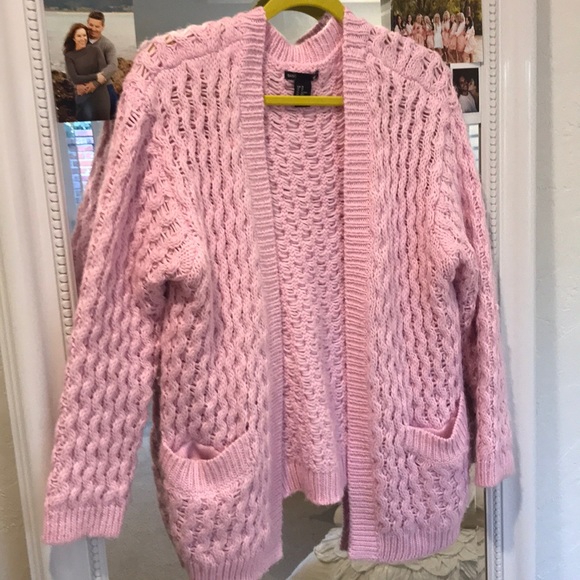 H&M Sweaters - Pastel pink chunky cardigan